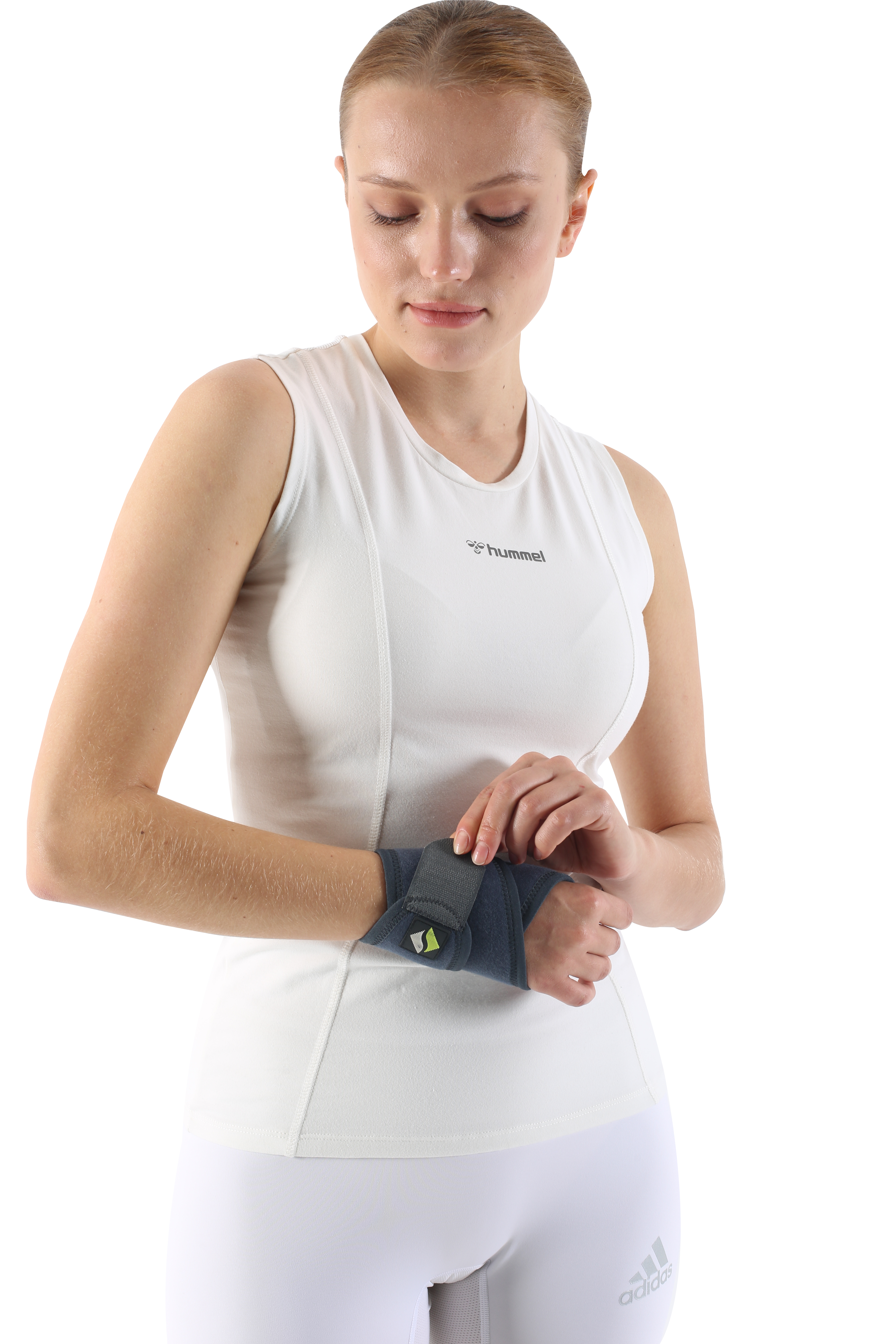 ERSA 209 Wrist brace with finger hole